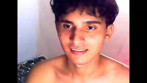 Snapshot of charley_quin chatting on January 25, 2025, 2:58 am Charley quinn online show from January 25, 2025, 2:58 am