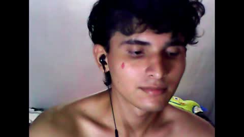 Snapshot of charley_quin chatting on February 18, 2025, 4:15 am Charley quinn online show from February 18, 2025, 4:15 am