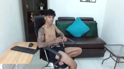 Snapshot of charlie_oconnor chatting on December 18, 2024, 7:15 am Charlie oconnor online show from December 18, 2024, 7:15 am