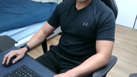 charliekkw online show from February 16, 2025, 9:05 pm