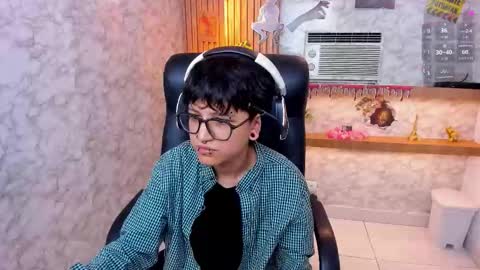 Charlie online show from October 19, 2025, 12:39 pm