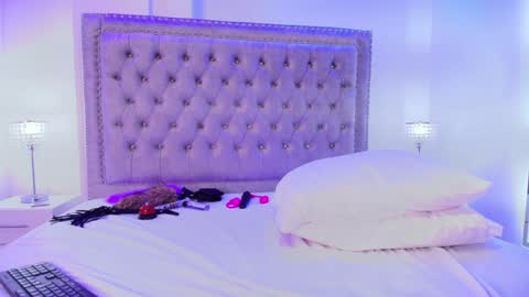 Charlie online show from December 27, 2024, 11:10 pm