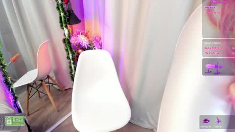 Snapshot of charloottee_1 chatting on December 28, 2024, 6:28 am Char 3  Lets go for the 100 Thumb-Up   online show from December 28, 2024, 6:28 am