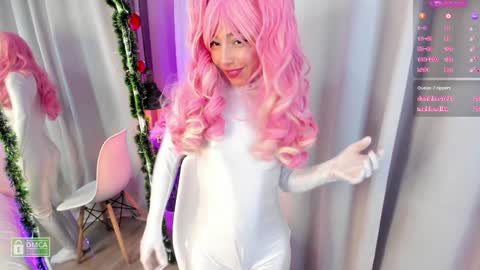 Snapshot of charloottee_1 chatting on December 28, 2024, 9:31 am Char 3  Lets go for the 100 Thumb-Up   online show from December 28, 2024, 9:31 am