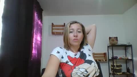 charlott online show from December 16, 2024, 10:24 pm