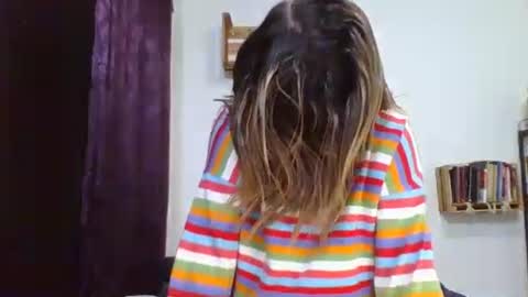 charlott online show from February 6, 2025, 5:35 am