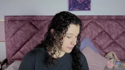 Snapshot of charlote__miller chatting on September 11, 2025, 11:21 am You honey online show from September 11, 2025, 11:21 am