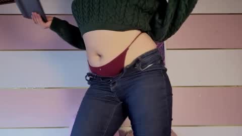 Snapshot of charlote__miller chatting on November 22, 2025, 11:42 am You honey online show from November 22, 2025, 11:42 am