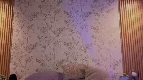 Snapshot of charlote__miller chatting on June 15, 2026, 12:40 pm You honey online show from June 15, 2026, 12:40 pm