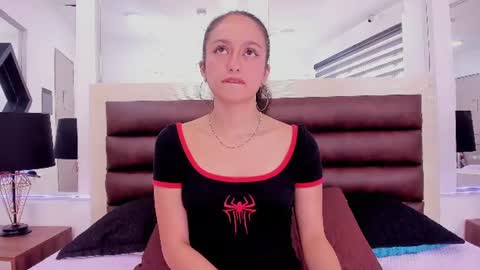 Snapshot of charlotetaylor chatting on June 15, 2026, 8:22 pm charlot online show from June 15, 2026, 8:22 pm