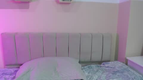 Snapshot of charlothe_dumont chatting on June 19, 2026, 4:55 pm charlothe_dumont online show from June 19, 2026, 4:55 pm