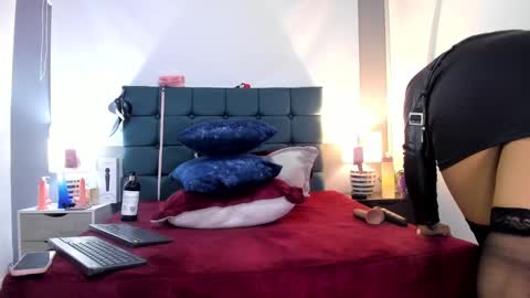 Charlott online show from September 12, 2025, 3:23 pm