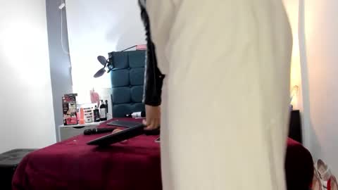 Charlott online show from October 7, 2025, 11:40 am