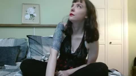 Charlotte online show from April 22, 2026, 5:32 am