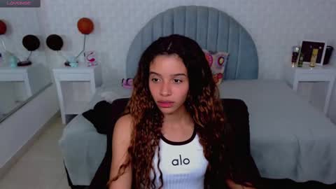 Snapshot of charlotte_0309 chatting on January 8, 2025, 12:06 am charlotte online show from January 8, 2025, 12:06 am