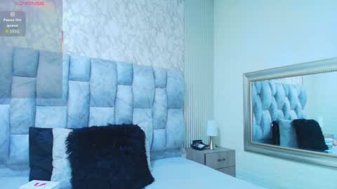 charlotte online show from September 30, 2025, 10:53 am