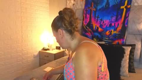 charlotte online show from October 14, 2025, 10:49 am