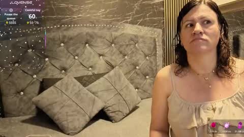 charlotte online show from December 3, 2025, 10:24 am