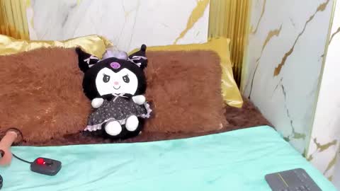 Snapshot of charlotte__milf chatting on November 22, 2025, 2:54 am charlotte__milf online show from November 22, 2025, 2:54 am