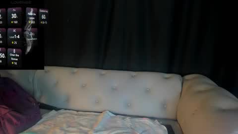  CHARLOTTE BROWN  online show from September 17, 2025, 1:02 pm