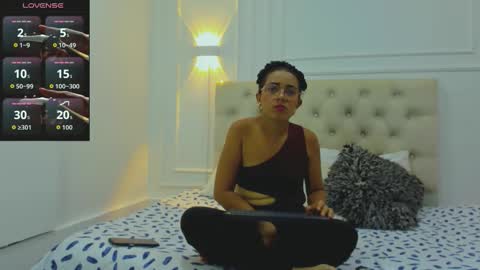 charlottte y dante online show from October 13, 2025, 4:12 am