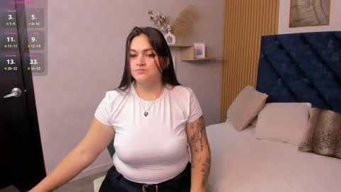 Charlotte Mayers online show from April 22, 2026, 11:12 am