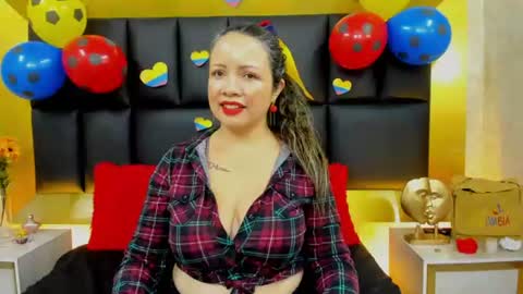 Snapshot of charlotte_monnroe chatting on June 17, 2026, 12:50 pm charlotte_monnroe online show from June 17, 2026, 12:50 pm