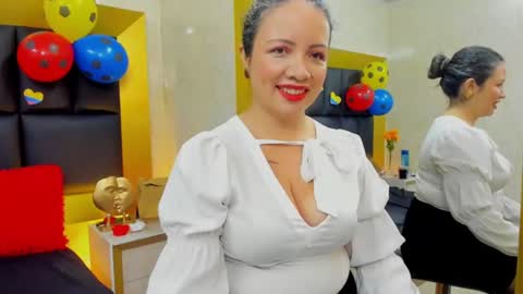 Snapshot of charlotte_monnroe chatting on June 25, 2026, 1:15 pm charlotte_monnroe online show from June 25, 2026, 1:15 pm