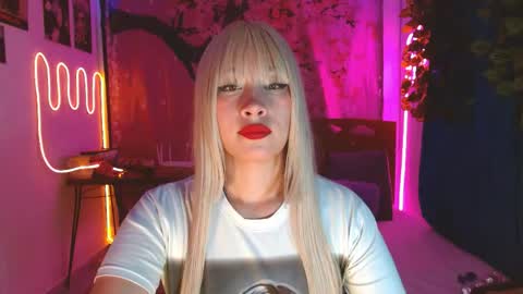charlotte_morh_ online show from May 20, 2026, 1:23 am
