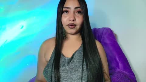 charlotte_princess_1 online show from January 26, 2025, 5:13 am