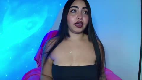 charlotte_princess_1 online show from February 21, 2025, 5:02 am