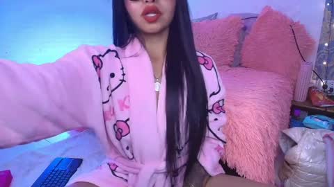 Snapshot of charlotte_princess_1 chatting on May 22, 2026, 5:47 am charlotte_princess_1 online show from May 22, 2026, 5:47 am