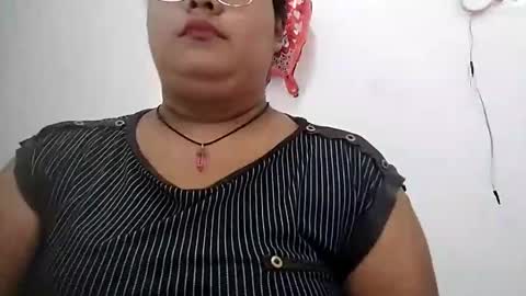 Snapshot of charlotte_rot chatting on September 27, 2025, 7:19 pm charlotte_rot online show from September 27, 2025, 7:19 pm