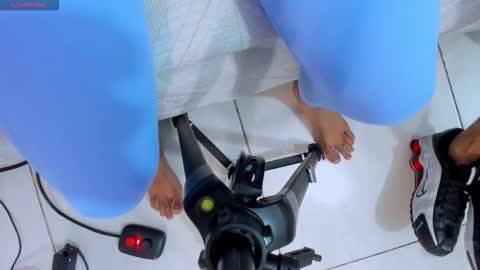 Snapshot of charlotteandsimon_ chatting on February 11, 2026, 3:28 pm Charlotte and Simon online show from February 11, 2026, 3:28 pm