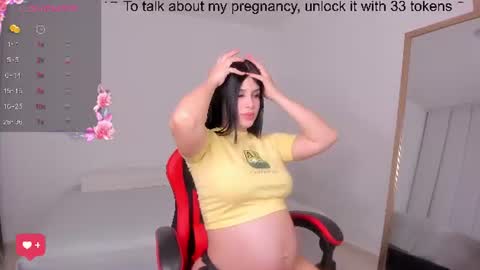 Snapshot of charlottecamgirls chatting on June 14, 2026, 12:08 am Katherine online show from June 14, 2026, 12:08 am