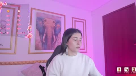 Snapshot of charlottee27_ chatting on July 10, 2026, 2:16 am Charlottee online show from July 10, 2026, 2:16 am