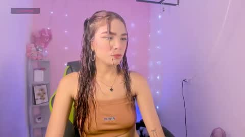 charlotteee online show from September 28, 2025, 3:12 am