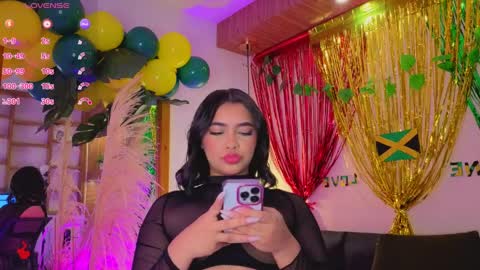 Charlote online show from April 9, 2026, 2:44 am