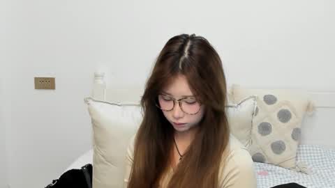 Charlotte online show from January 7, 2026, 1:46 pm