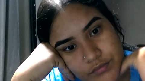 charlottequeen_21 online show from July 2, 2026, 12:32 am