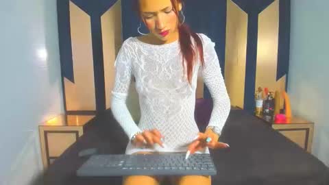 charlottesexrs online show from February 27, 2026, 11:49 pm