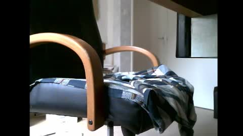 Snapshot of charly052 chatting on September 20, 2025, 5:03 pm charly052 online show from September 20, 2025, 5:03 pm