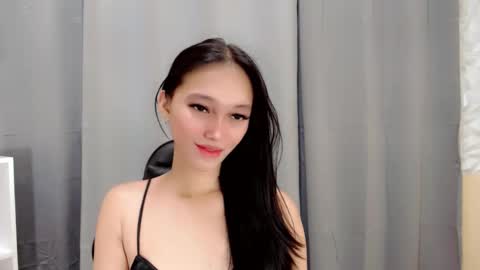 charm_fuckdoll8 online show from April 23, 2026, 12:34 am