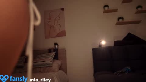 Marseline Chaturbelle online show from September 9, 2025, 2:44 am