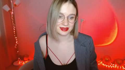 Snapshot of charming_beauty chatting on January 28, 2025, 3:15 am Michelle online show from January 28, 2025, 3:15 am