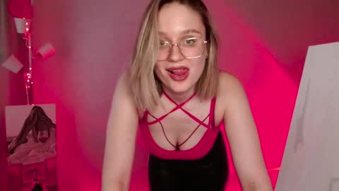 Snapshot of charming_beauty chatting on March 1, 2025, 6:03 am Michelle online show from March 1, 2025, 6:03 am