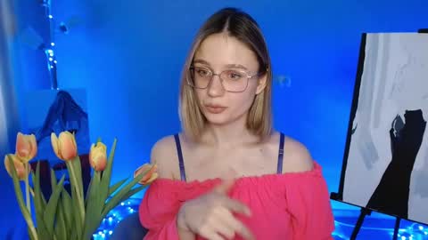 Snapshot of charming_beauty chatting on March 9, 2025, 3:01 am Michelle online show from March 9, 2025, 3:01 am