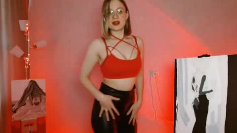 Snapshot of charming_beauty chatting on March 10, 2025, 9:10 am Michelle online show from March 10, 2025, 9:10 am