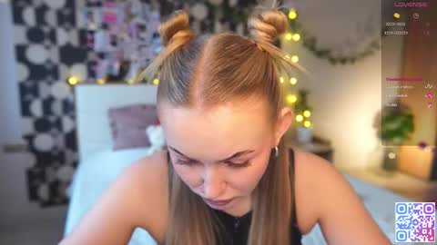 Snapshot of charming_daisy chatting on January 16, 2026, 10:08 am my fansly Charming daisy My Wishlist for new toys online show from January 16, 2026, 10:08 am