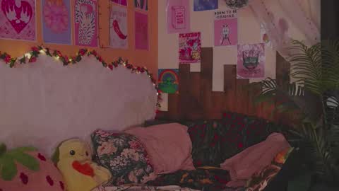 Snapshot of charming_lilly chatting on February 9, 2026, 10:30 am Lissa online show from February 9, 2026, 10:30 am